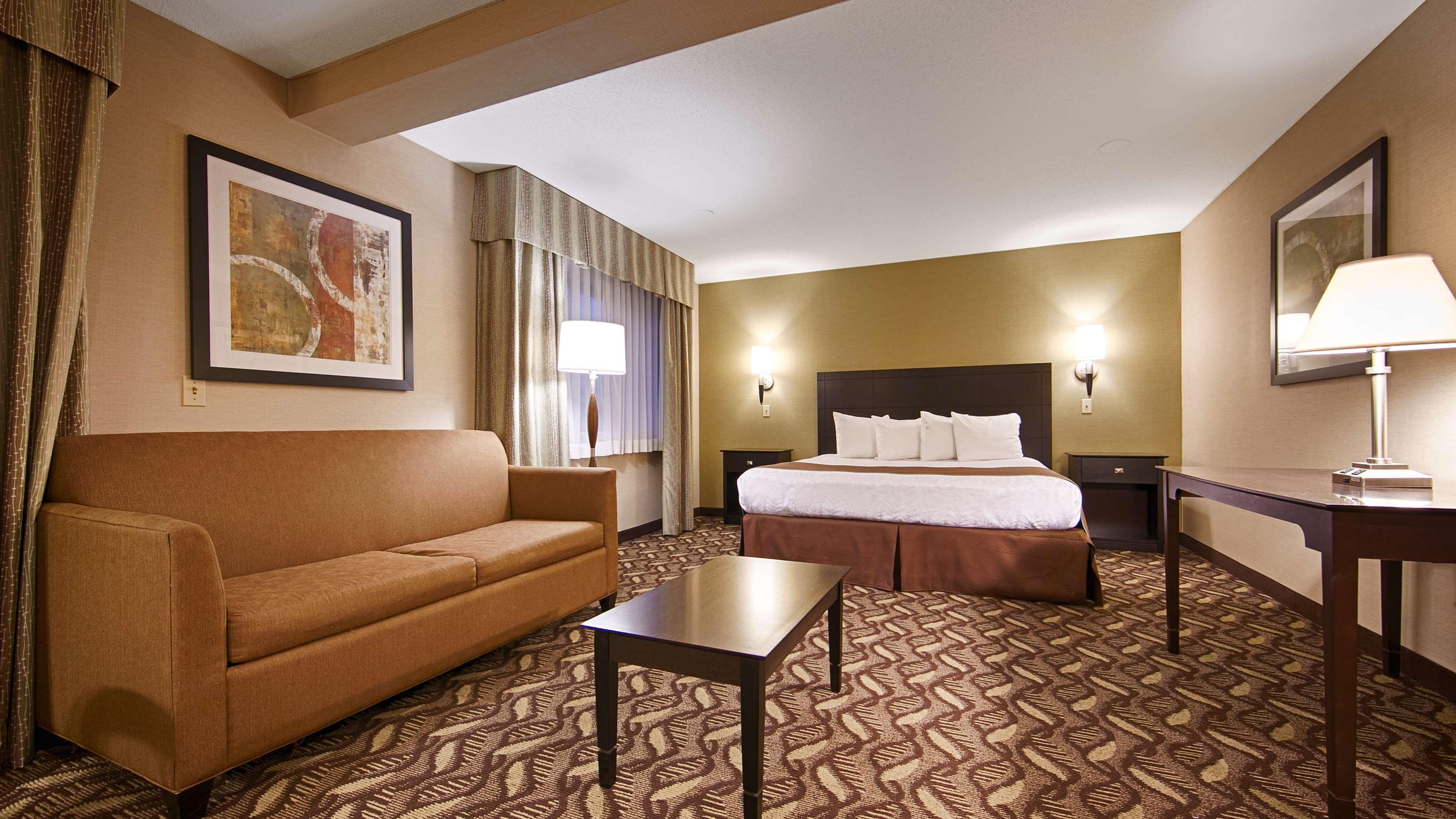 Best Western Pontiac Inn Bagian luar foto