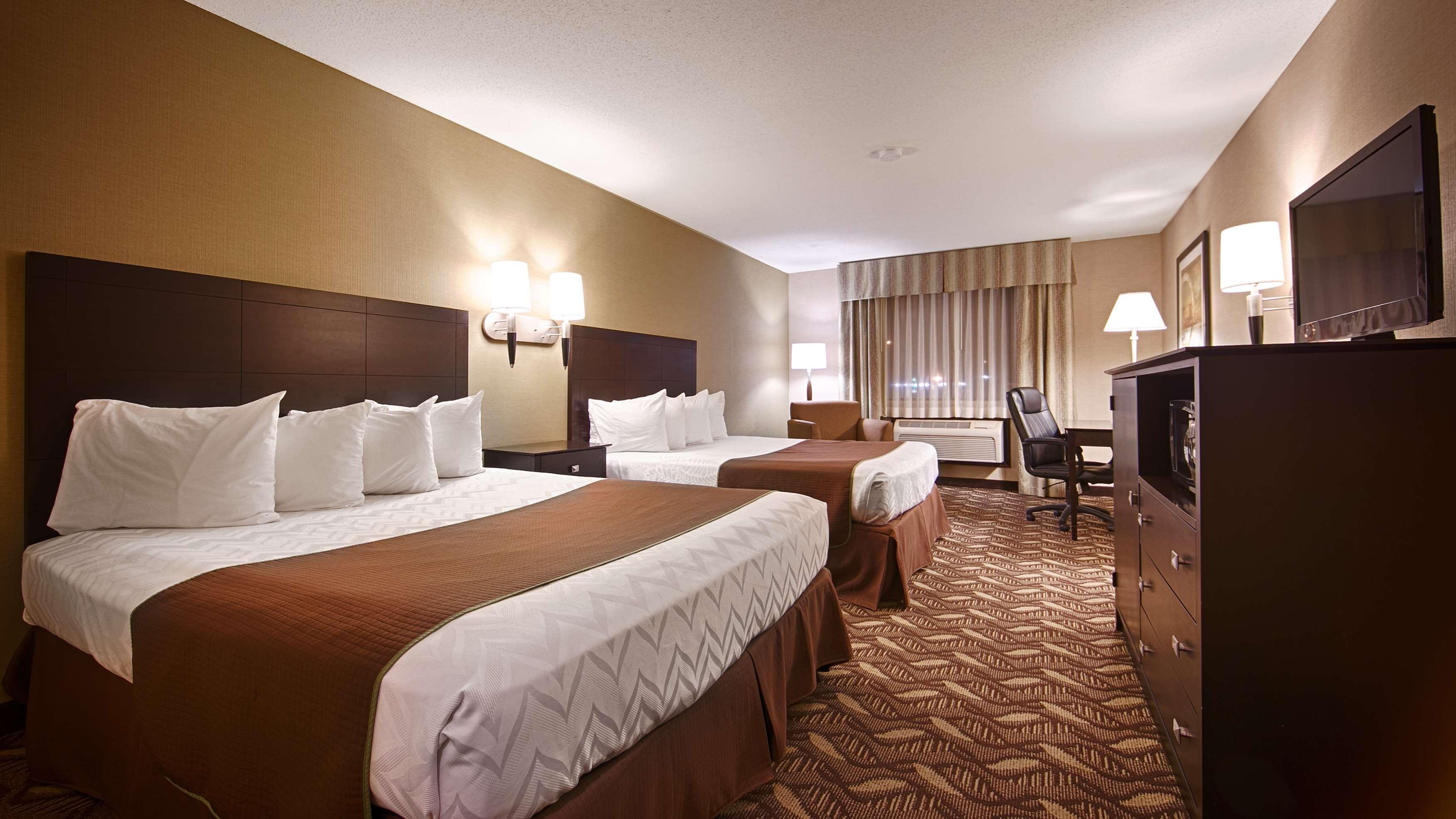 Best Western Pontiac Inn Bagian luar foto